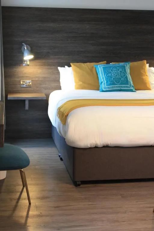 Base Accommodation Dingle