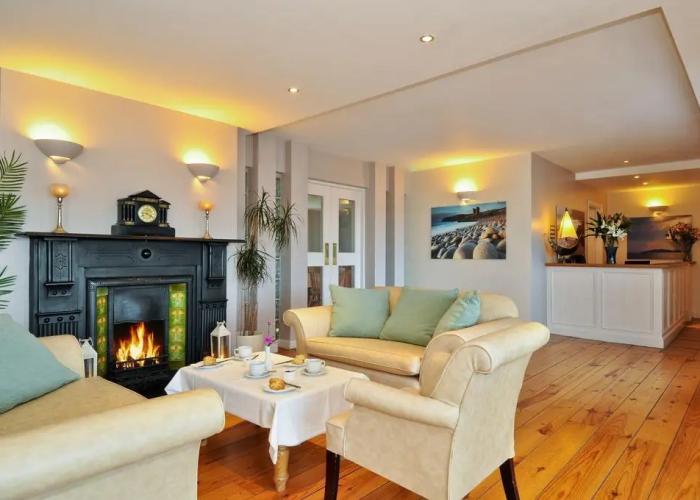 Dingle Harbour Cottages