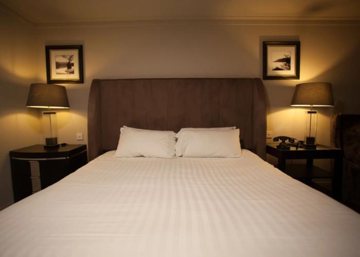 Strathaven Hotel