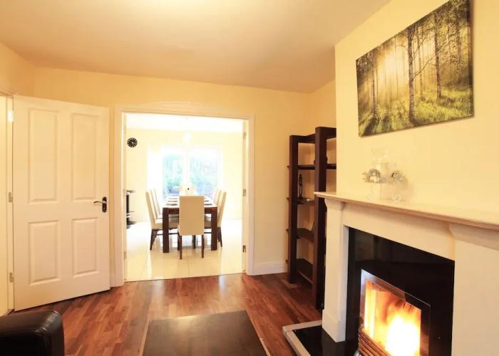 Ardmullen 4 bed Walnut