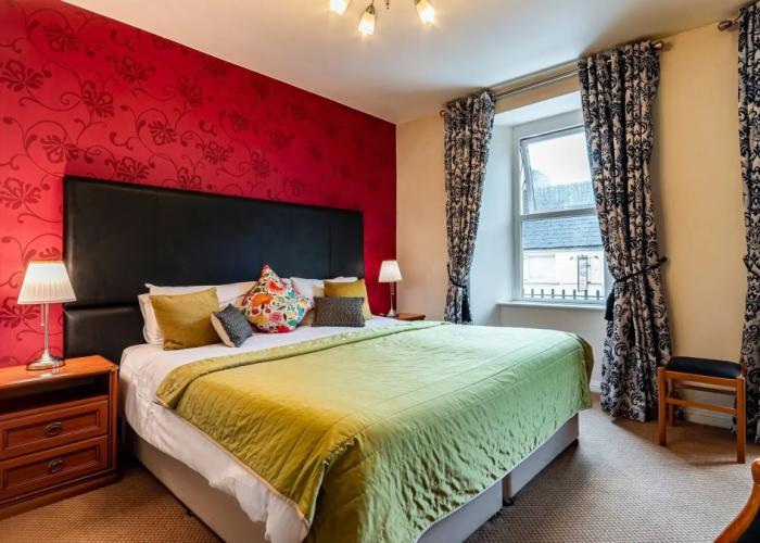 Foley's Guesthouse & Self Catering Holiday Homes