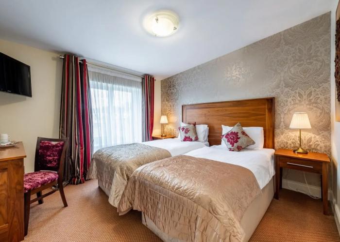 Foley's Guesthouse & Self Catering Holiday Homes