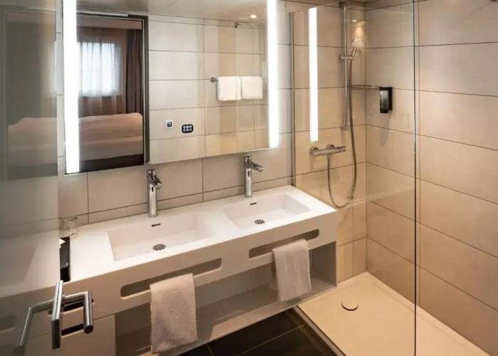 LOGINN Hotel Stuttgart Zuffenhausen