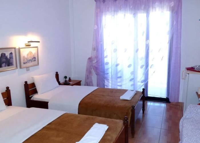 Athos Guest House Pansion