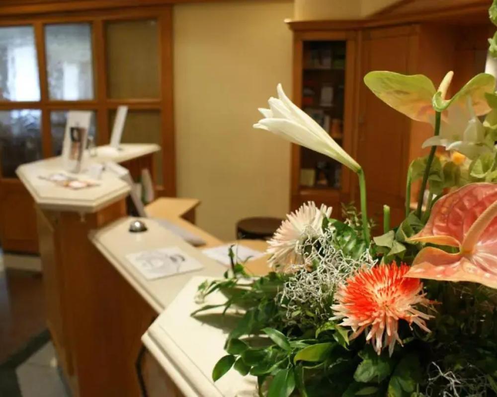 фото B&B HOTEL Gera