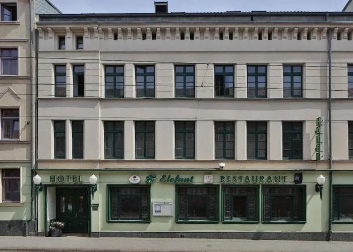 Hotel Elefant