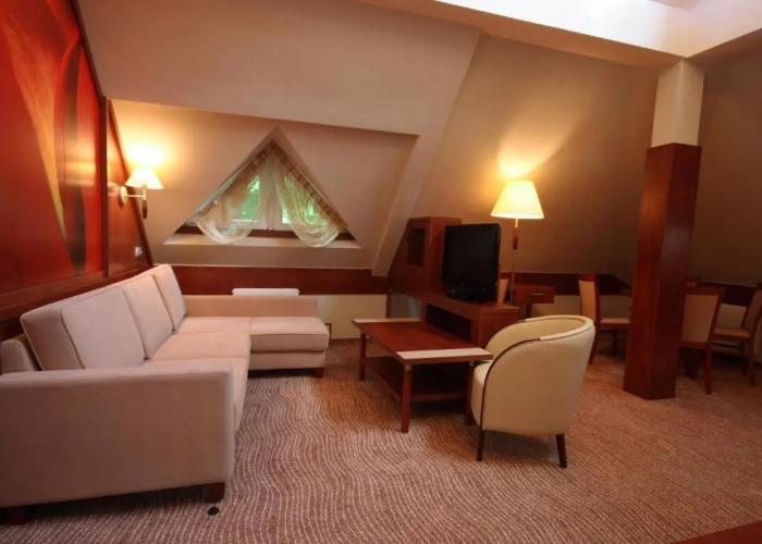 Hotel Sahara