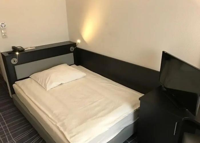 Sky Business Hotel