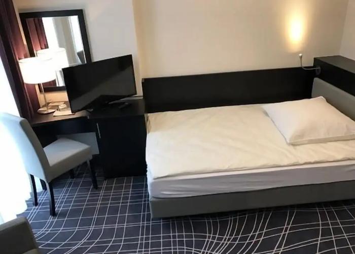 Sky Business Hotel