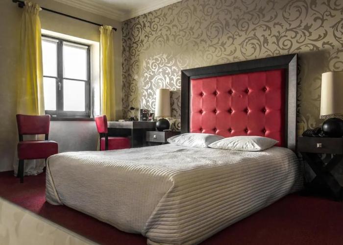 Vanilla Hotel