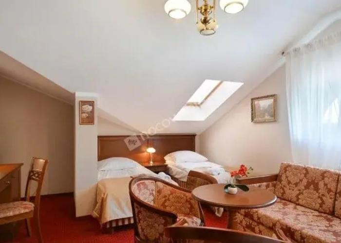 Dworek Vesaria Hotel