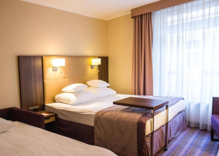 DeSilva Premium Opole