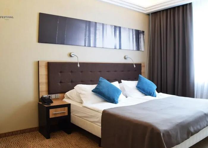 Hotel Festival