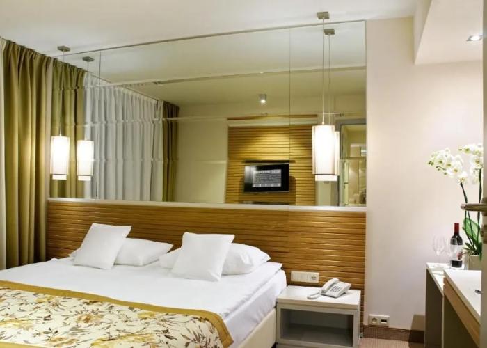Hotel Petropol