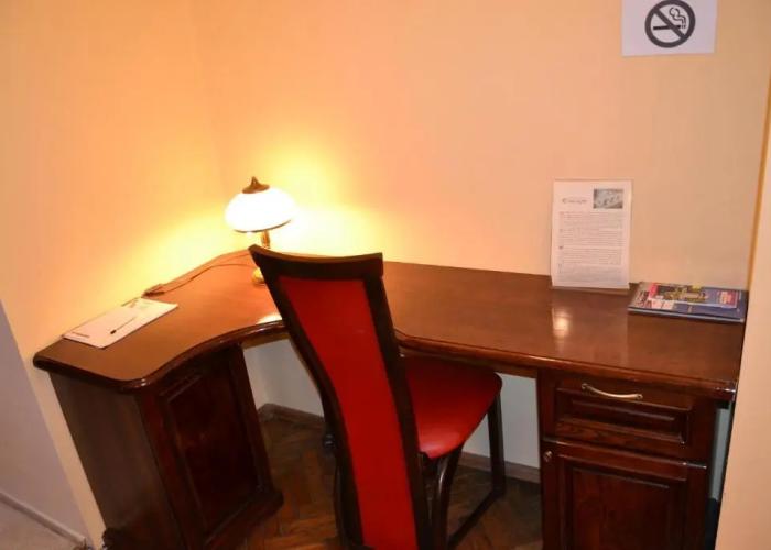Hotel Bristol