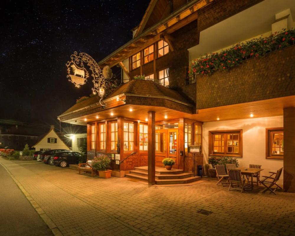 Hotel Restaurant Vinothek Lamm