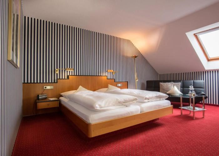 Hotel Restaurant Vinothek Lamm