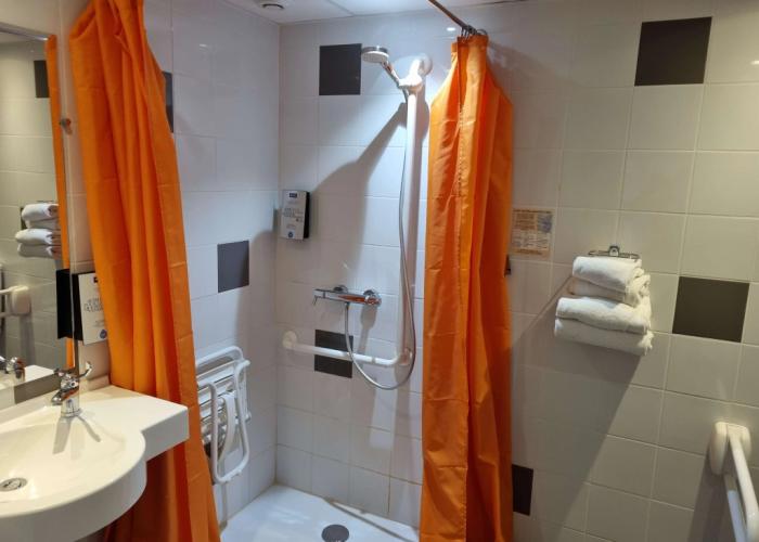 Kyriad Angoulême Nord Champniers - Hôtel & Résidence