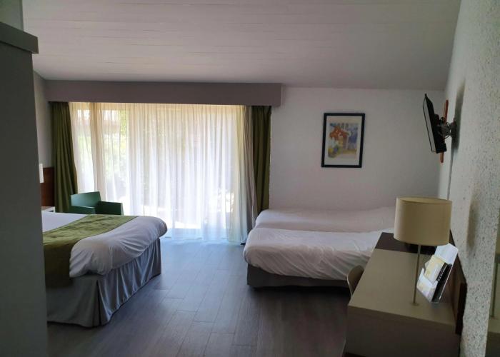 Kyriad Angoulême Nord Champniers - Hôtel & Résidence