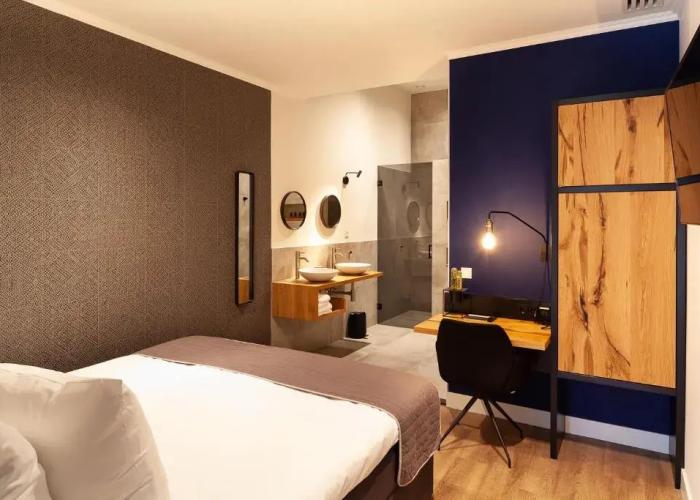 Hotel Julien