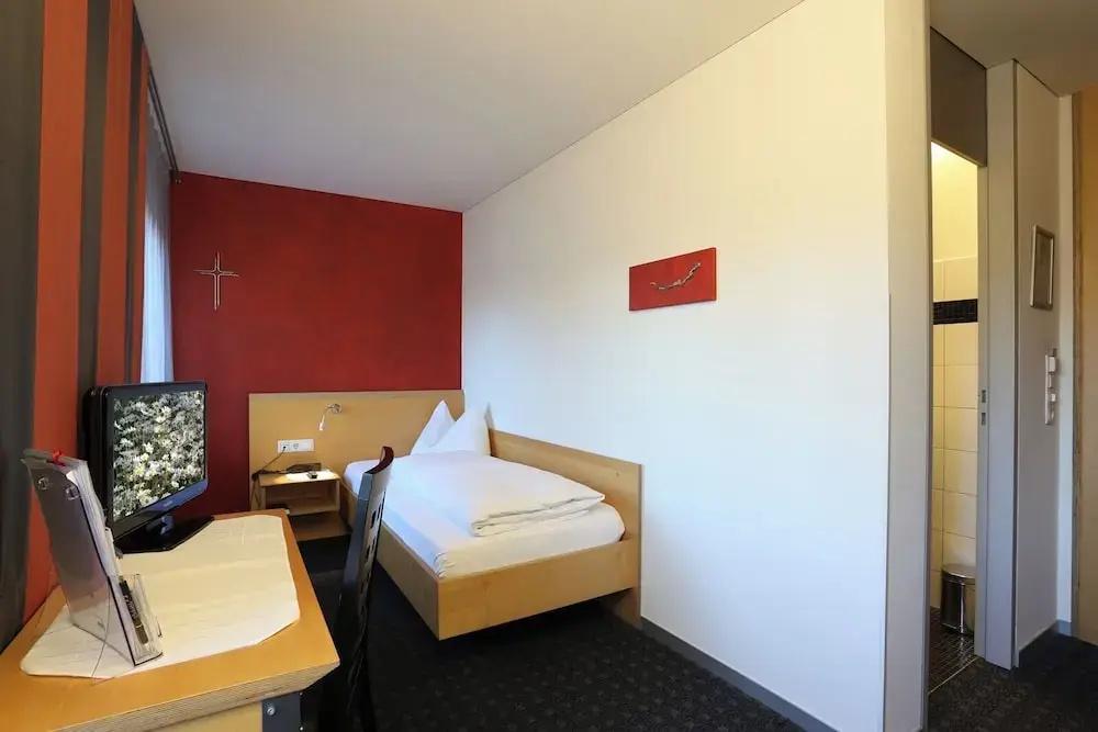 фото Hotel Schäfle