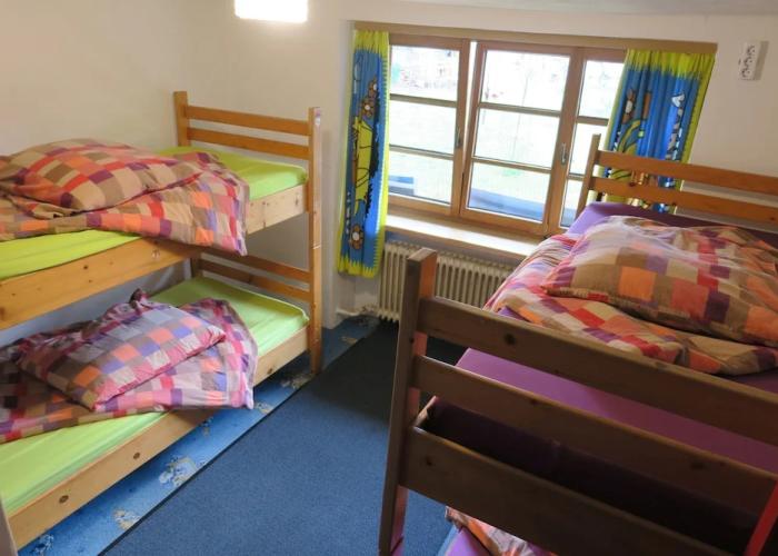 SnowBunnys BackPackers Hostel