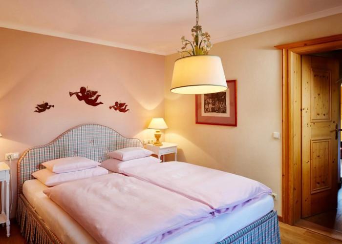 Landsitz Römerhof - Hotel Apartments