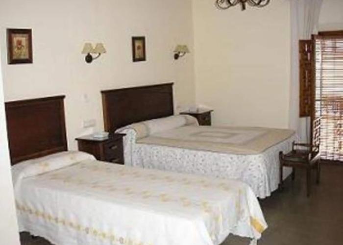 Hostal Colón