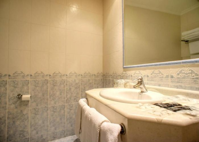 Hotel Montermoso