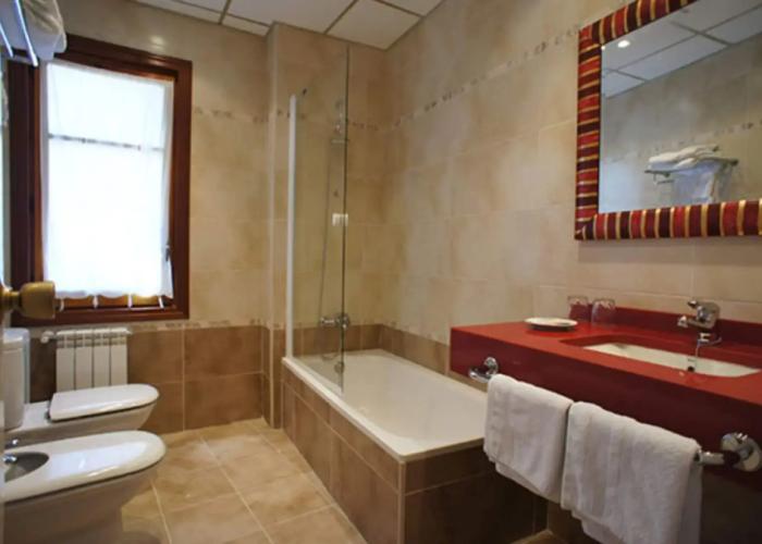 Hotel Montermoso