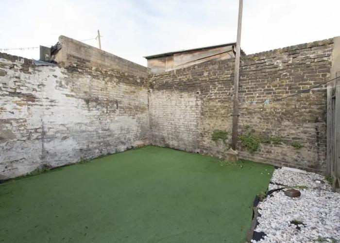 Fortified Home - Near Rochester Castle