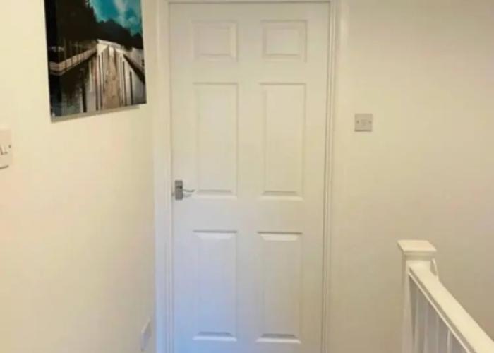 Lovely 2-bed House in Rochester