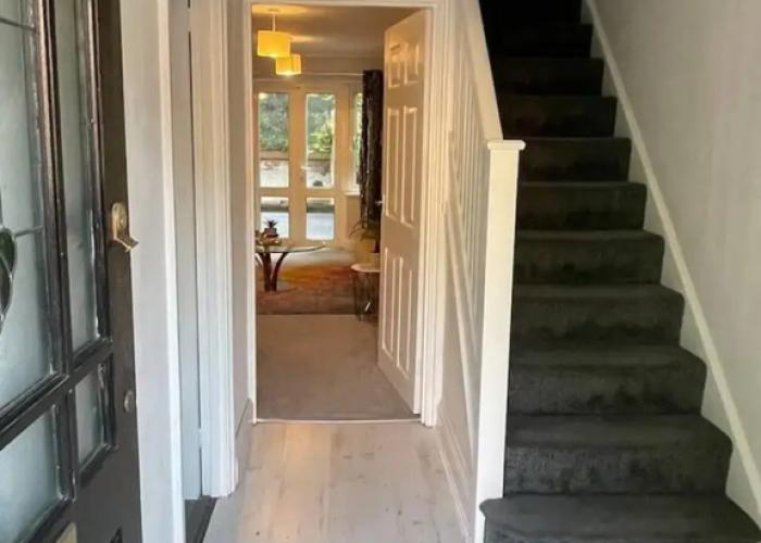 Lovely 2-bed House in Rochester
