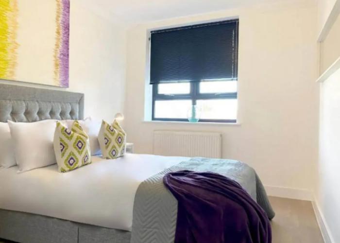 Modern Stylish 2 bedroom 2 Bath Apts.