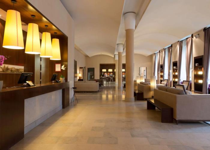 NH Collection Palacio de Burgos