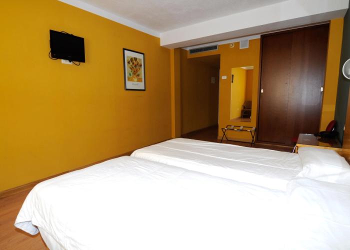 Hotel AHC Cáceres