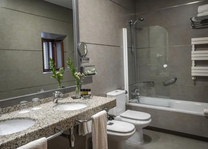 Hotel Hospes Palacio de Arenales & Spa