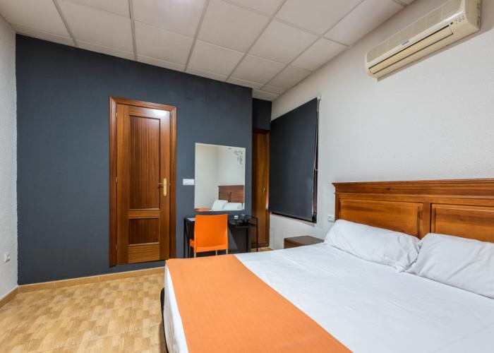KUBIK Hotel