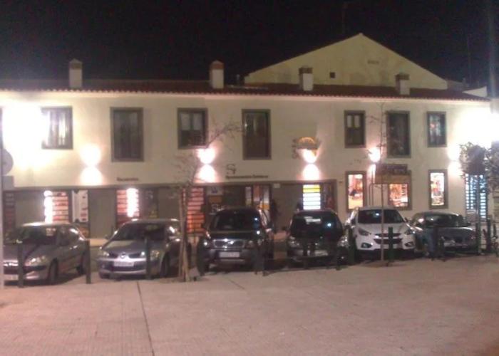Apartamentos Turísticos La Garza