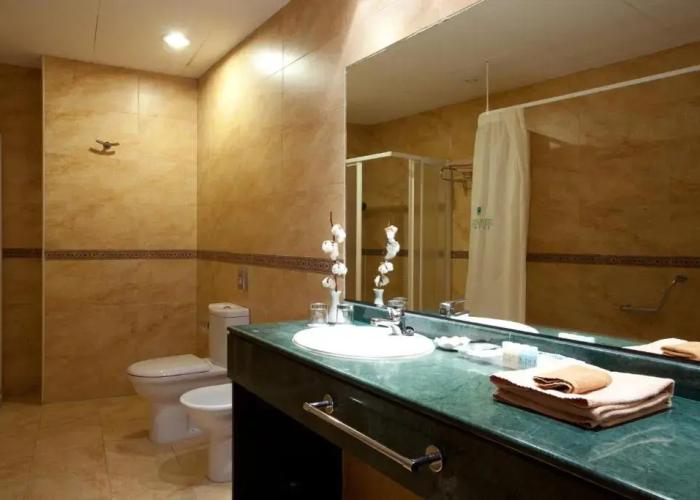 Senator Cádiz Spa Hotel