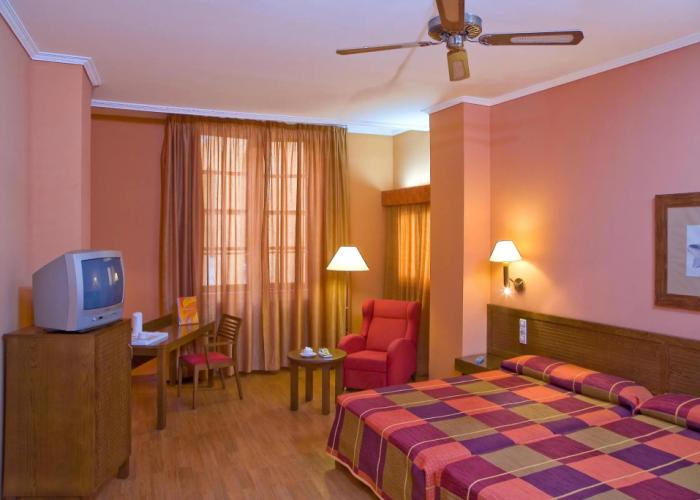 Senator Cádiz Spa Hotel