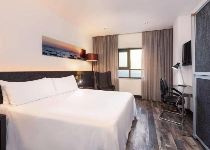 Hotel Cádiz Paseo del Mar Affiliated by Meliá