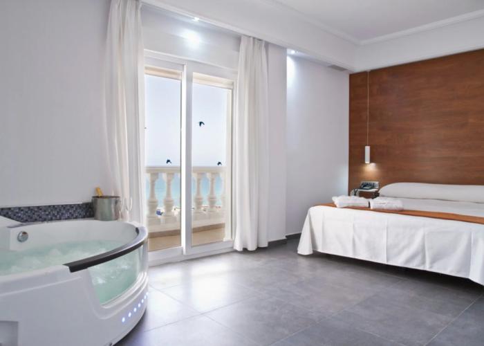 Hotel Los Delfines