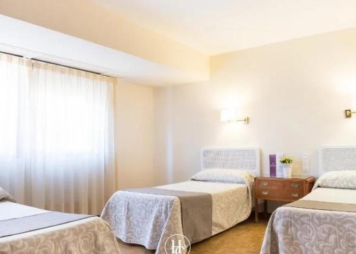 Hostal Cortes