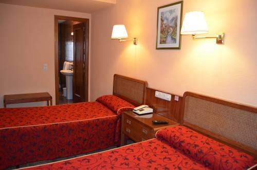 Hostal Cortes
