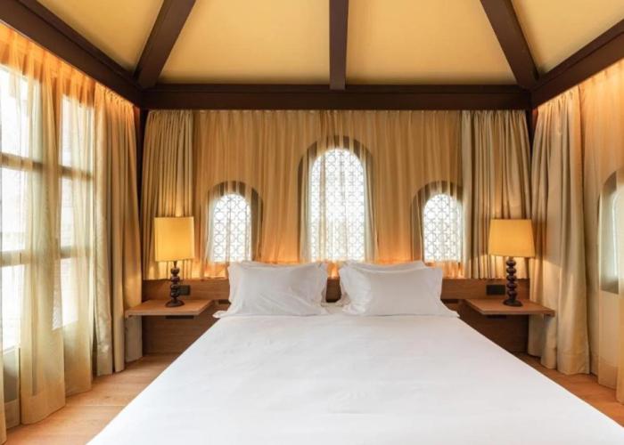 Silken El Pilar Andalucia Hotel