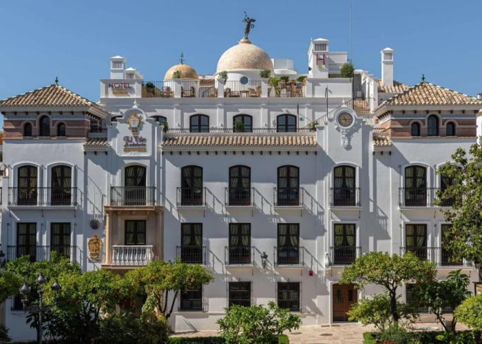 Silken El Pilar Andalucia Hotel