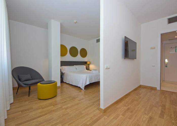 Aparthotel Atenea Valles