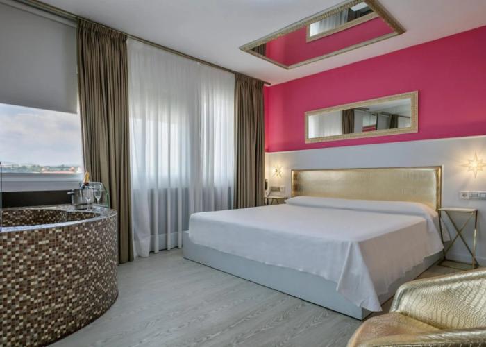 Hotel Hotel H