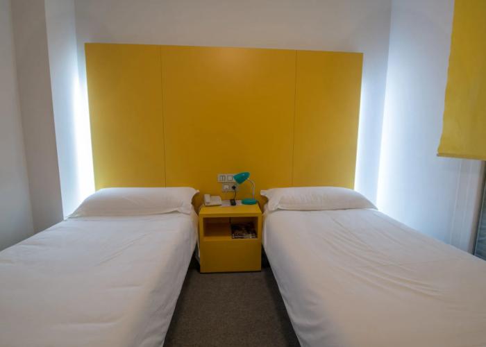 Hostal Albany